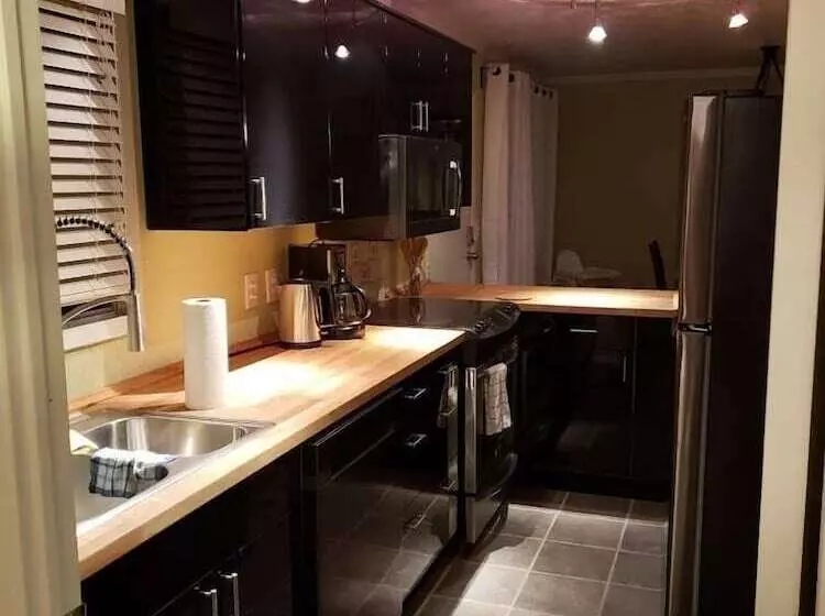 هتل Borrego Springs  Embassy