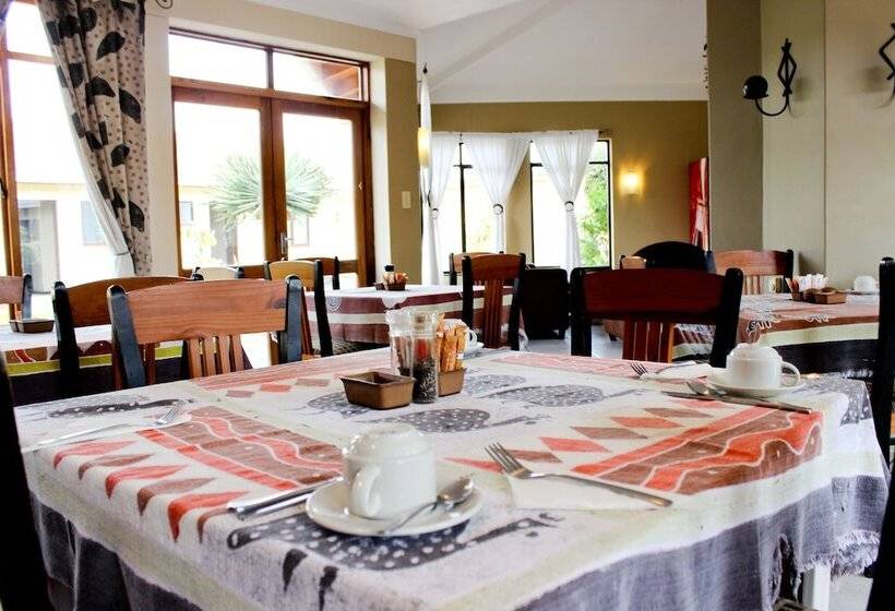 هتل The Countyard