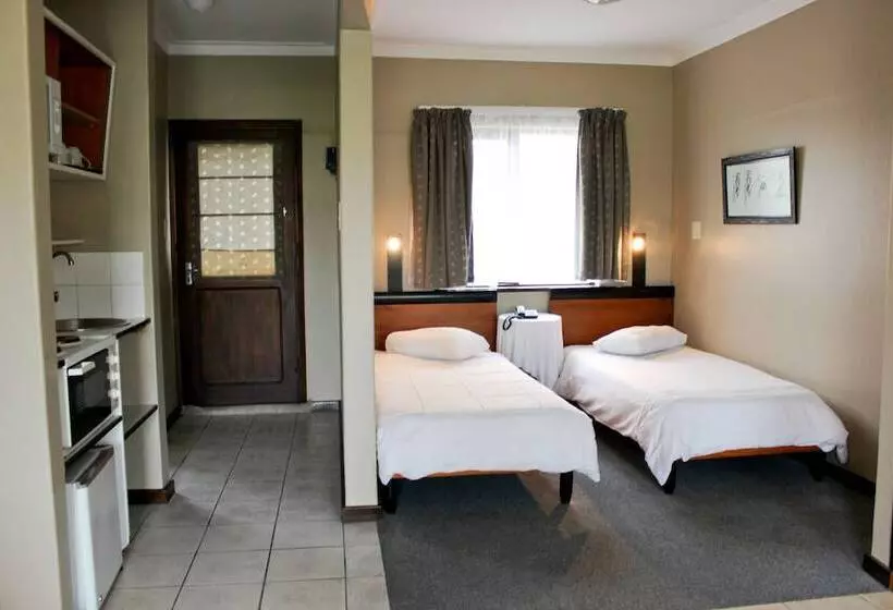 هتل The Countyard