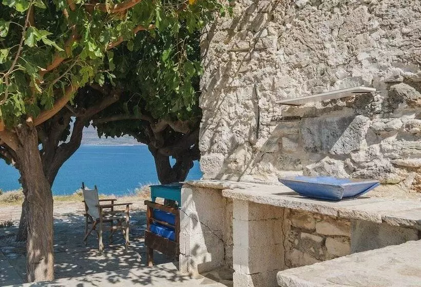 Karavos View   A Unique Artists  Hideaway Paradise