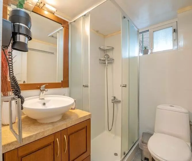 Neat Flat In Argostoli Seaside Town