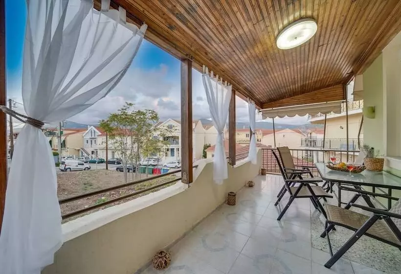 Neat Flat In Argostoli Seaside Town