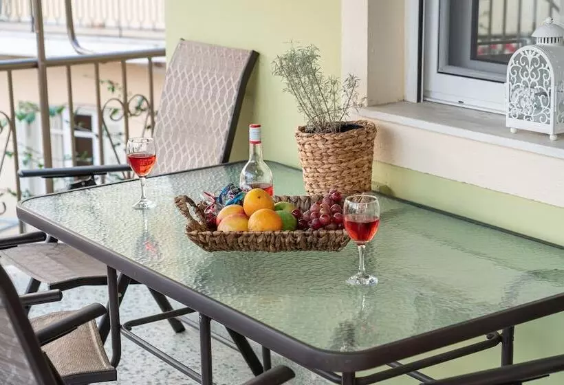 Neat Flat In Argostoli Seaside Town