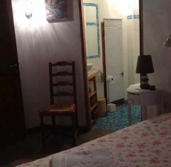 ペンション Chez Marydidou : Chambres D Hôtes