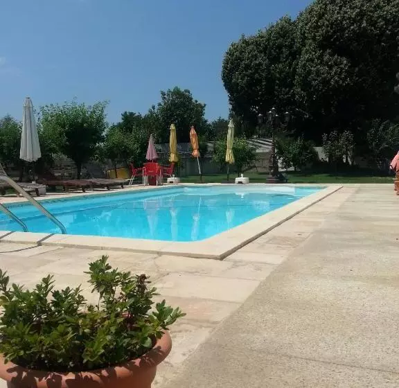پانسیون Solar Quinta De São Carlos