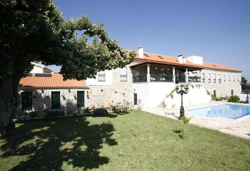 پانسیون Solar Quinta De São Carlos