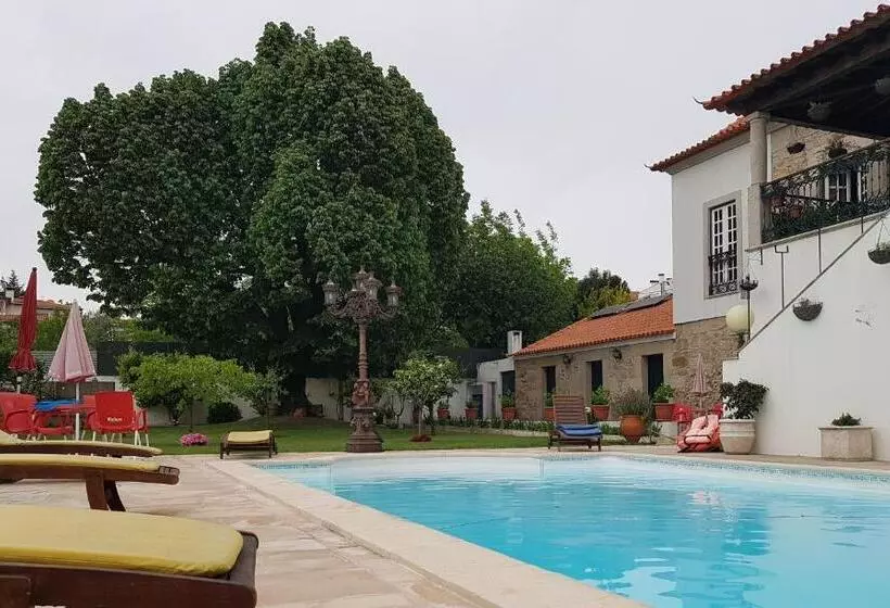 پانسیون Solar Quinta De São Carlos