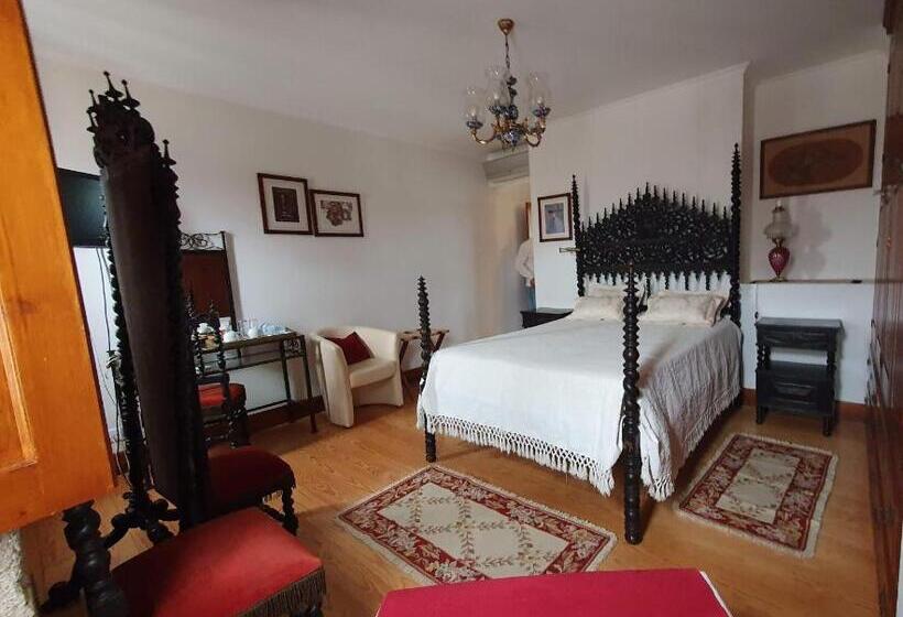 پانسیون Solar Quinta De São Carlos