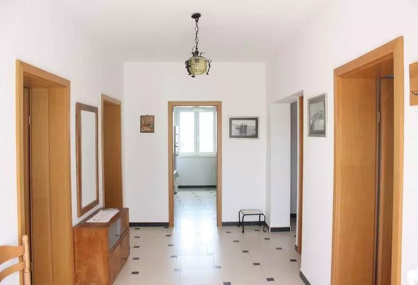 Pintar Apartment