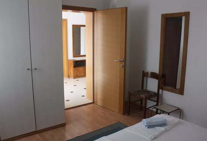 Pintar Apartment