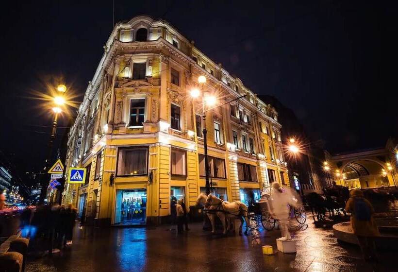 Premium Central Loft