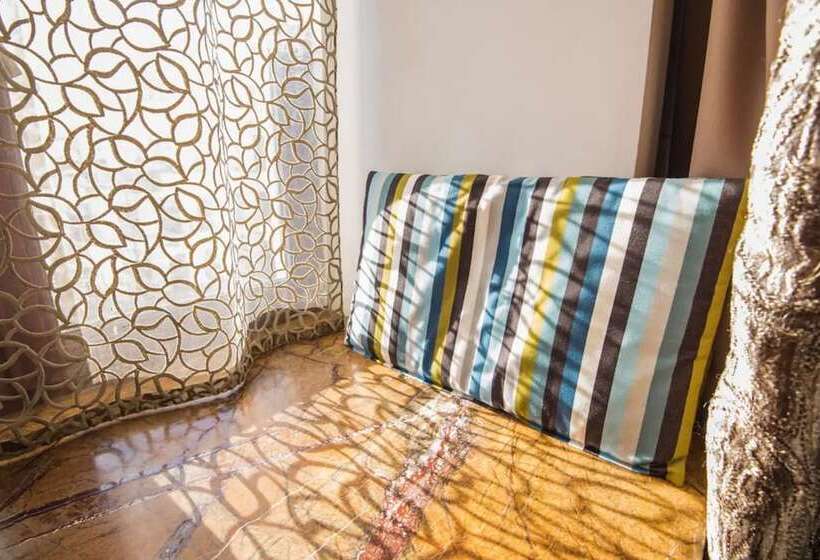 Premium Central Loft