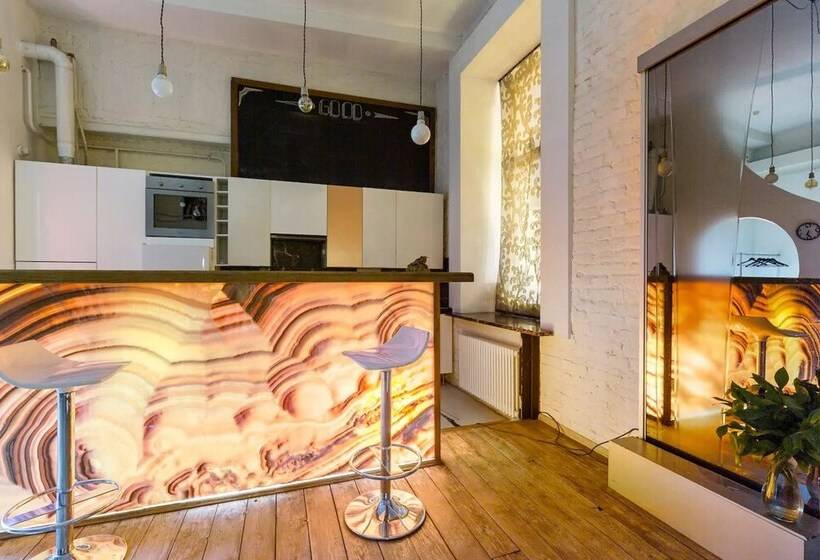 Premium Central Loft