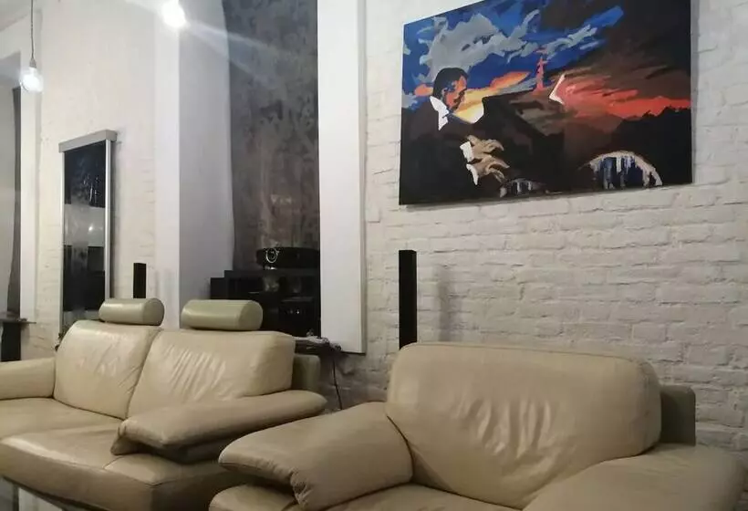 Premium Central Loft