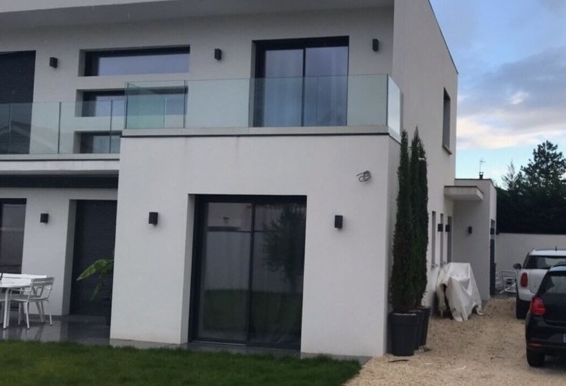 Studio Au Calme Et Indépendant Tassindemilalune