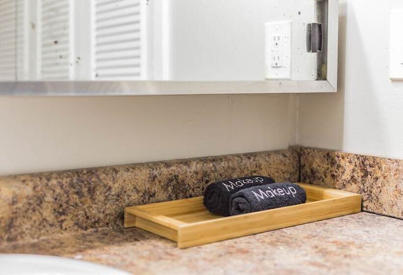 The River City Flats