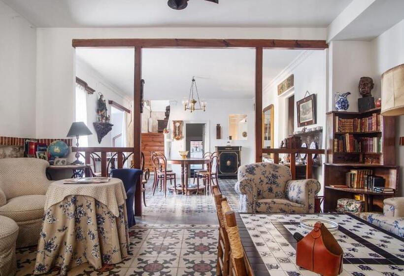 Spacious House With Garden In Sardon De Duero