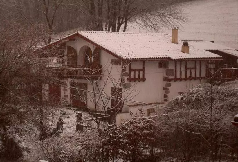 Retkeilymaja La Coquille Napoléon