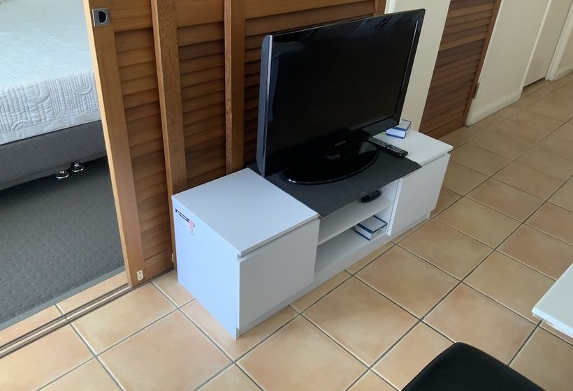 Alex Beach Resort 317/428