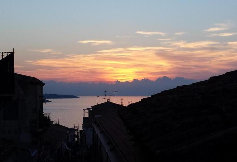 Bed And Breakfast L&p