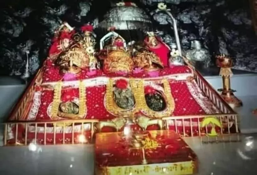 ホテル Aashirwad