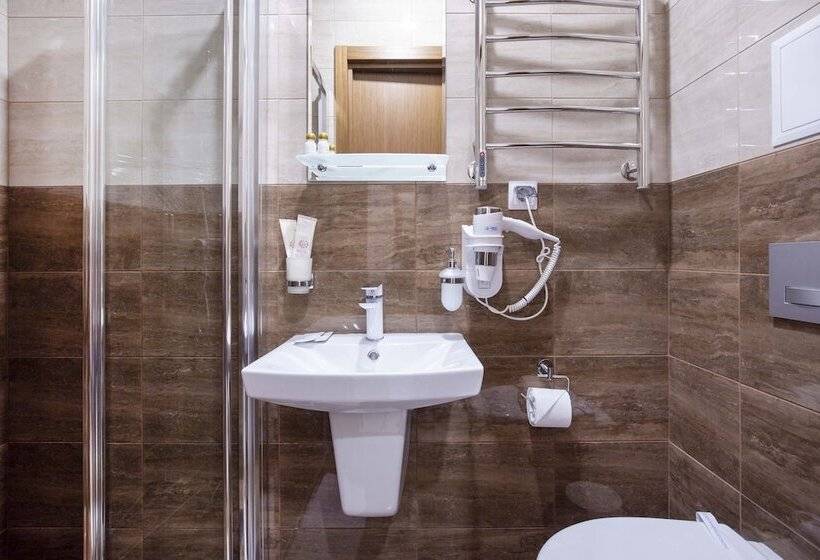 ホテル Gold Inn By Academia