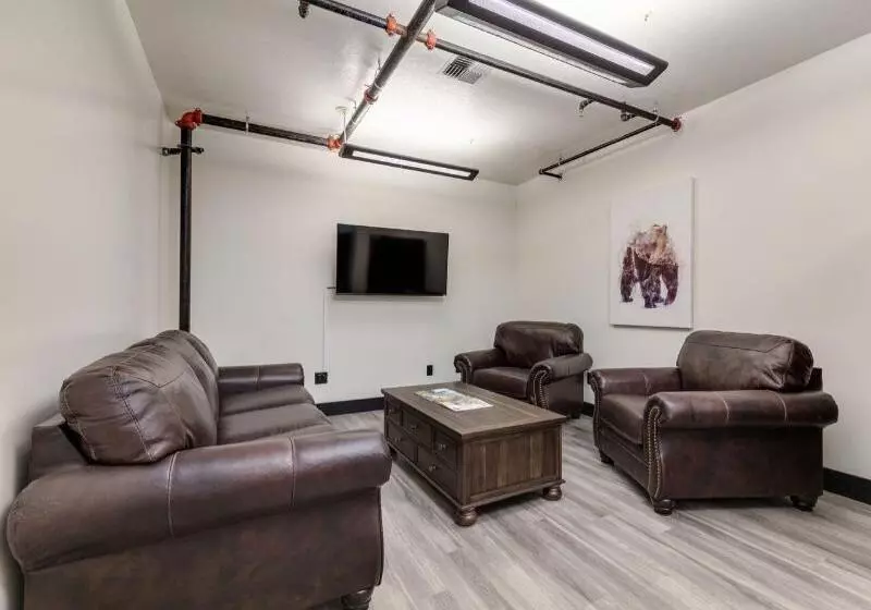 ホテル The Outpost