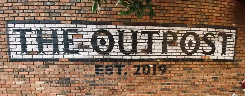 ホテル The Outpost