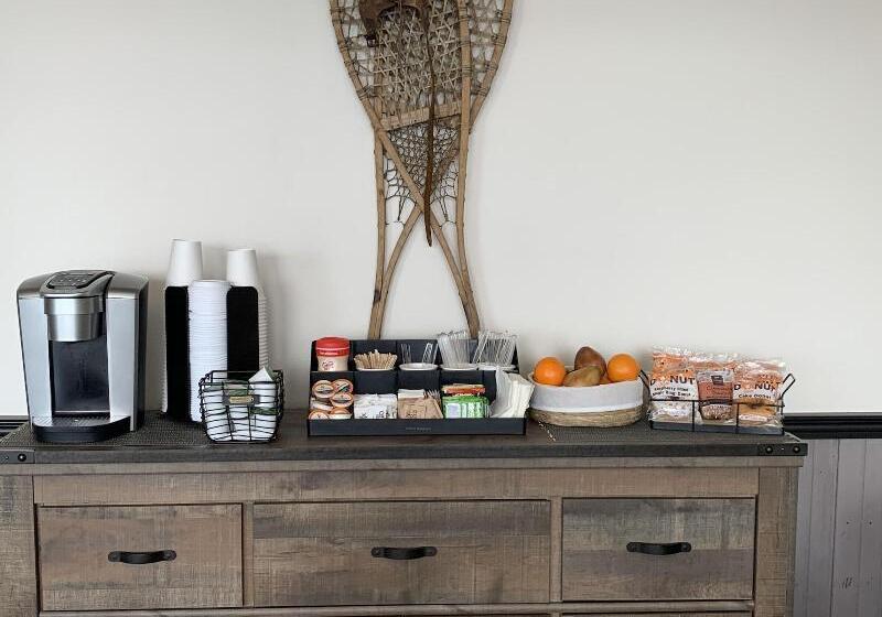 فندق The Outpost