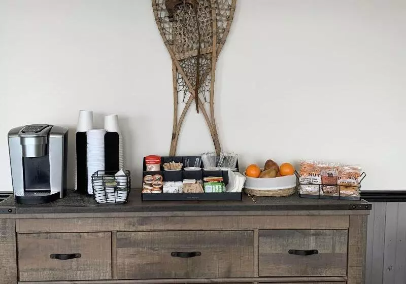 ホテル The Outpost