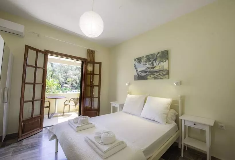 Miltiadis Apartments