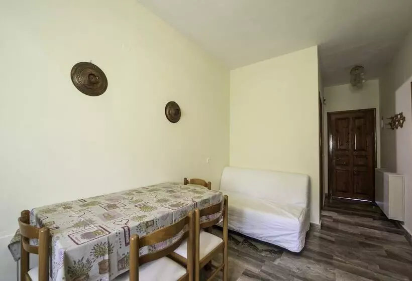 Miltiadis Apartments