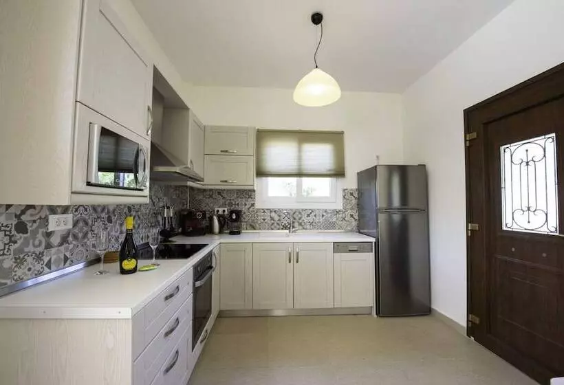 Miltiadis Apartments
