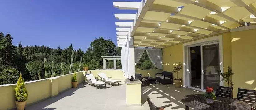 Miltiadis Apartments