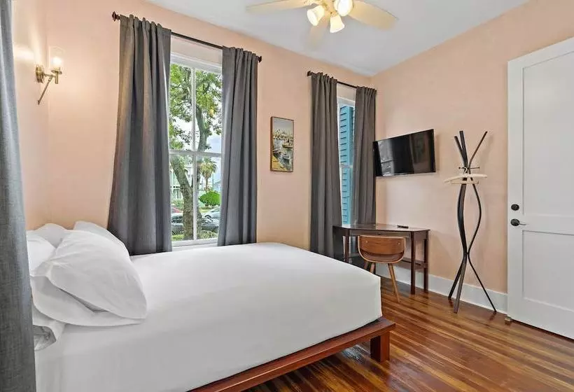 پانسیون Domum De Vence