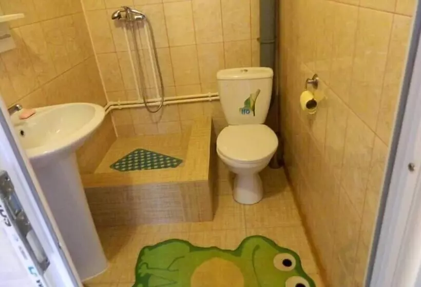 پانسیون Guest House Kovcheg