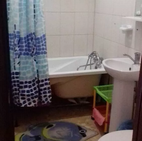 پانسیون Guest House Kovcheg