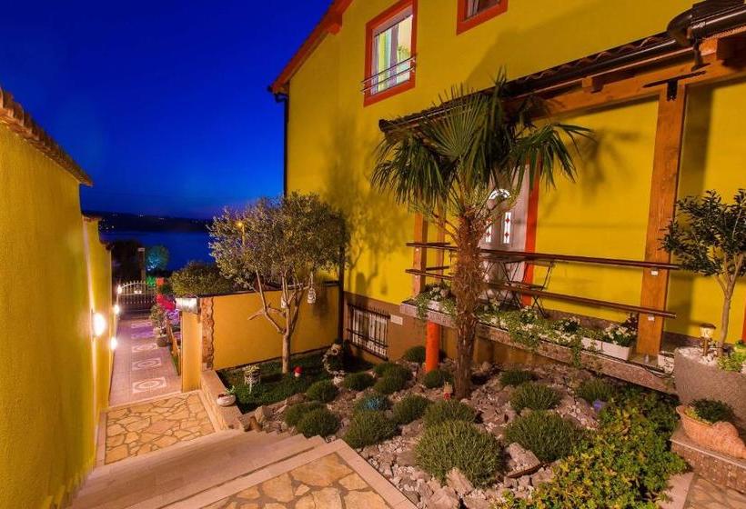 Apartments Ana Lorena