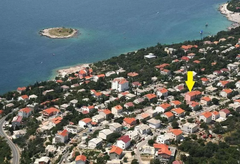 Apartments Ivona 4