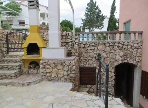 Apartments Ivona 4