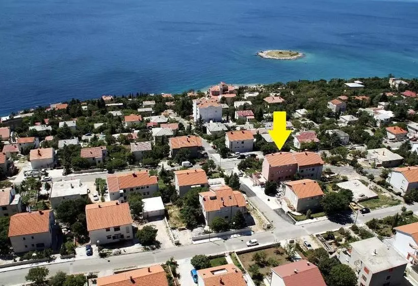 Apartments Ivona 4