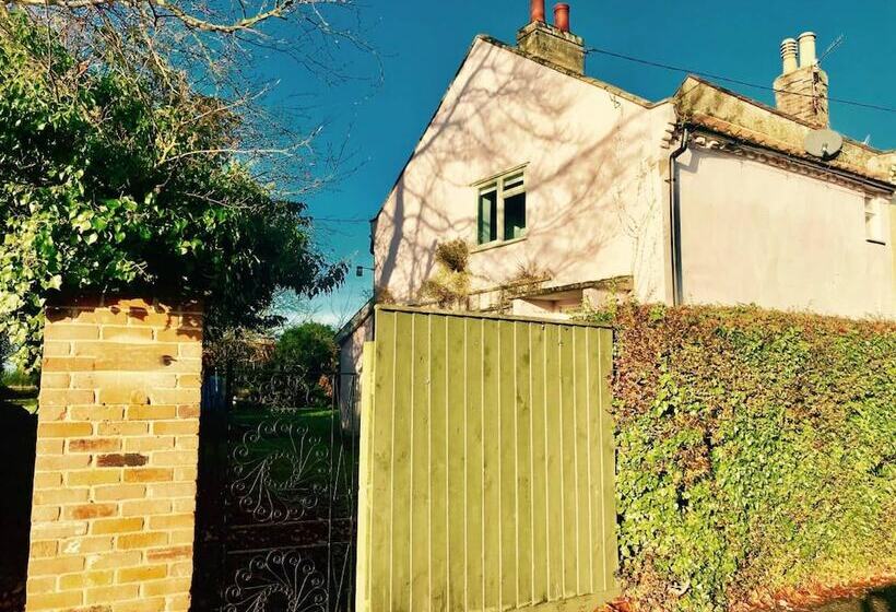 First Cottage, Westleton