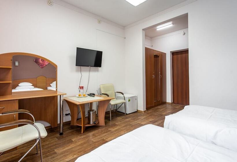 酒店 Pansionat Energetik