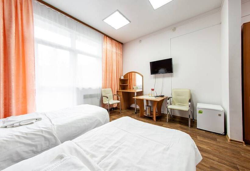 酒店 Pansionat Energetik