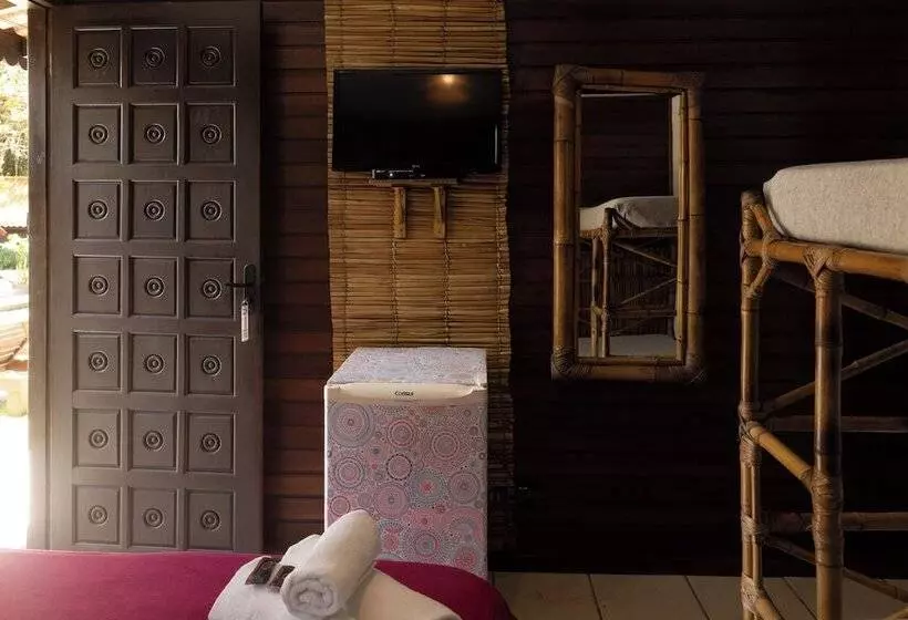 ホテル Pousada Orquídeas