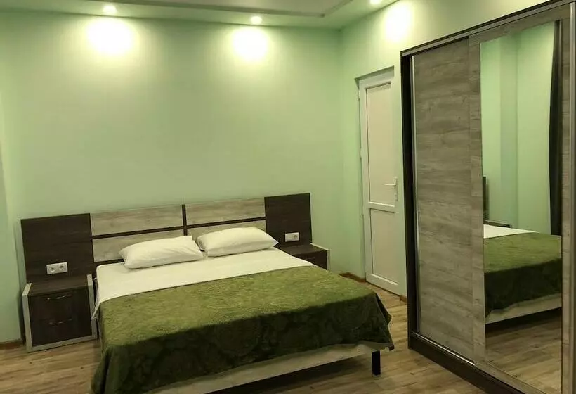 هتل Royal Georgia