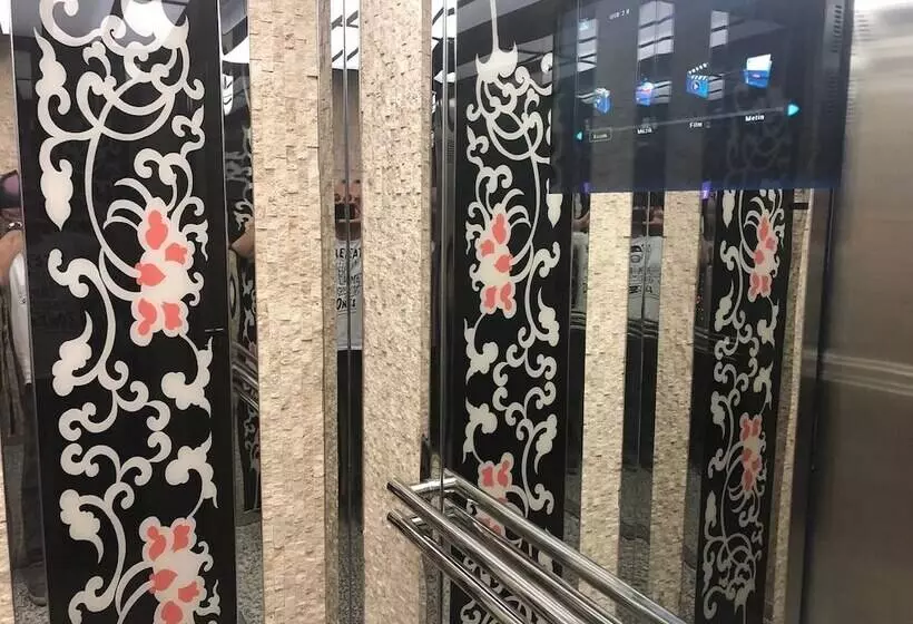 هتل Royal Georgia