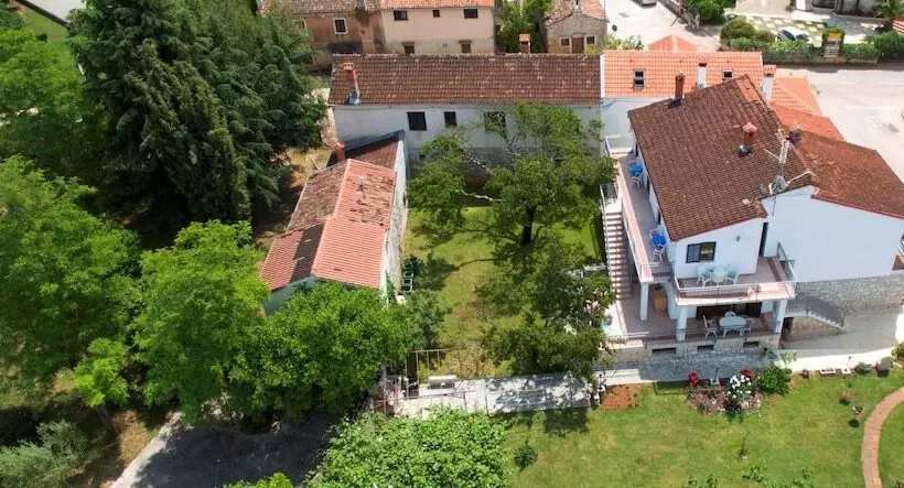House Bozac