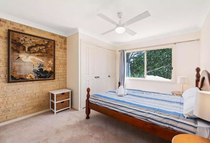 1 39 Leonard Ave   Comfort, Space And Wi Fi