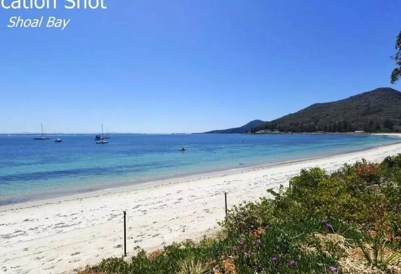 1 39 Leonard Ave   Comfort, Space And Wi Fi